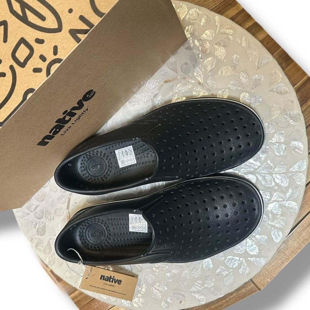 Native Shoes Miles Slip On Water Shoes Sneakers Black Comfort Unisex Mens 5 Wome - Picture 5 of 11